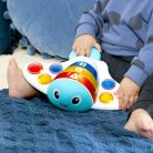 BABY EINSTEIN Érzékszervi játék rája Pop & Explore Stingray™ 6hó+