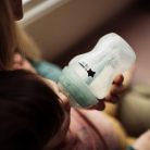 Tommee Tippee Advenced anti colic újszülött cumisüveg kezdő szett türkiz
