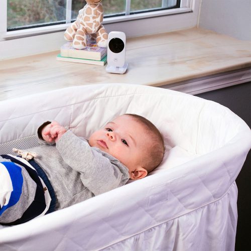 Motorola bébiőr kamerás VM481