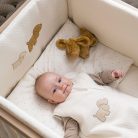 Nattou csörgő flanel Charlie, a kutya karamell