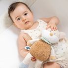 Nattou felhúzós zenélő játék plüss nagy Flo, Ernest and Oli - Flo, a róka