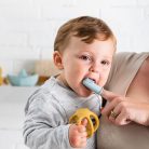 Nattou ujjra húzható szilikon fogkefe kék-aqua