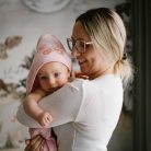 BabyOno fürdőlepedő kapucnis bambusz 100x100cm rózsaszín lepke 346/04