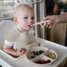BabyOno etetőkanál szilikon flexibilis bézs 785/04