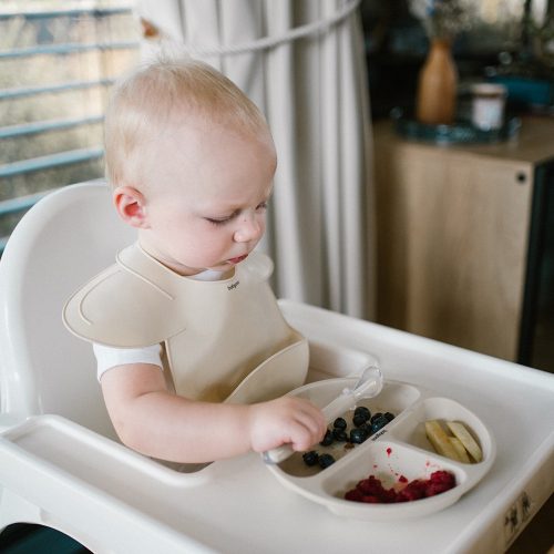 BabyOno etetőkanál szilikon flexibilis bézs 785/04