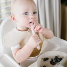 BabyOno tányér szilikon tapadó aljú háromrekeszes bézs 1482/04