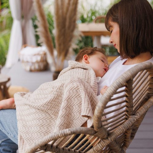 BabyOno babatakaró organikus pamut kötött 75x100cm bézs 1647/03