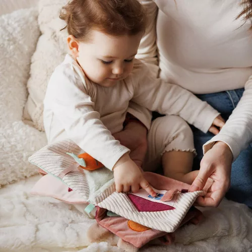 BabyOno játékkönyv Karolina nyuszi puha 1684