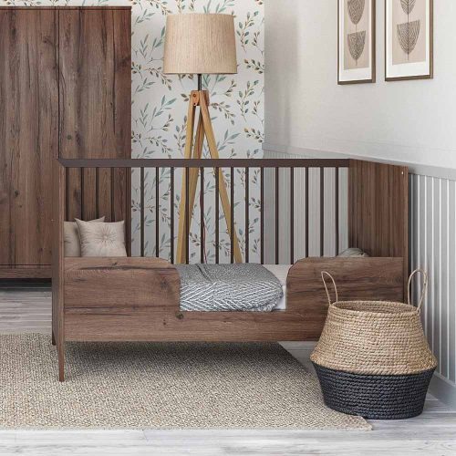 Faktum kiságy Nest Walnut átalakítható 70x140cm