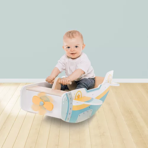 Zopa fa hintázó repülő