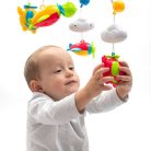 Baby Mix zenélő-forgó projektoros távirányítóval Repülő és helikopter