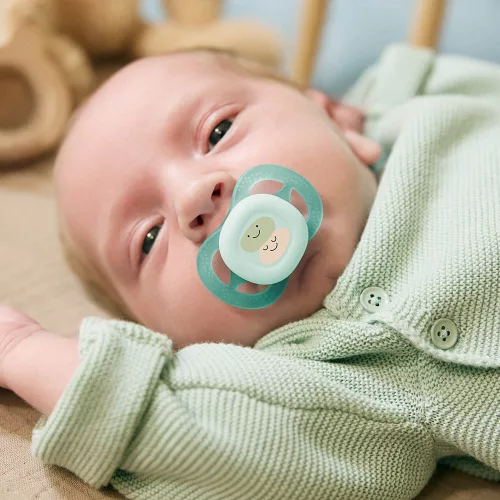 Philips AVENT játszócumi Ultra Start mintás 0-2hó fiús 2db