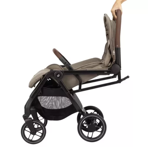 Soho urbán-babakocsi 22 kg-ig automata csukódással